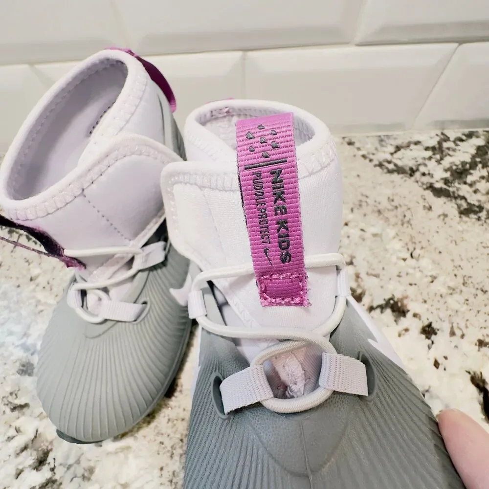 Nike Kids Binzie Boot Infant/Toddler, Smoke Grey/Violet Size 7